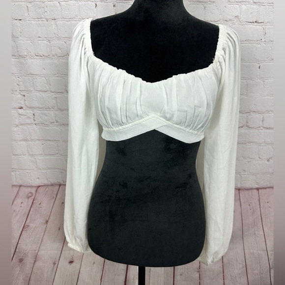 PRINCESS POLLY Womens Smocked Puff Sleeve Cropped Blouse Top size 10, GUC - Picture 1 of 4